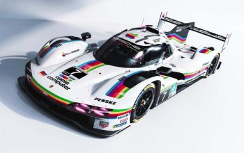 Porsche va concura la Laguna Seca cu o grafică specială dedicată Apple